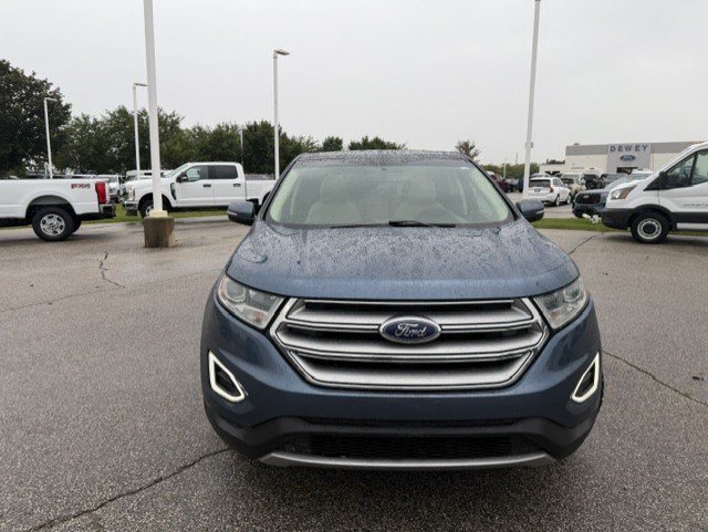 Used 2018 Blue Metallic Ford SEL image 2