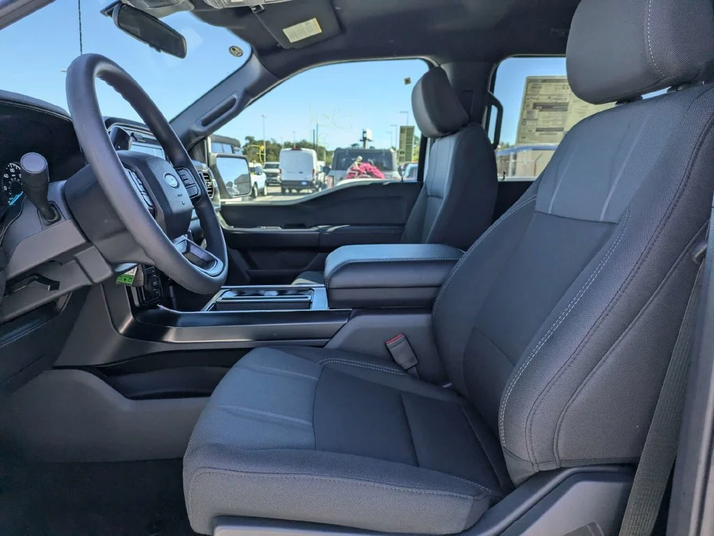 New 2026 Oxford White Ford STX image 20