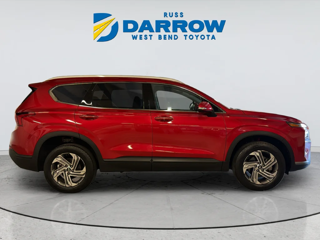 Used 2023 Red Hyundai SEL image 6