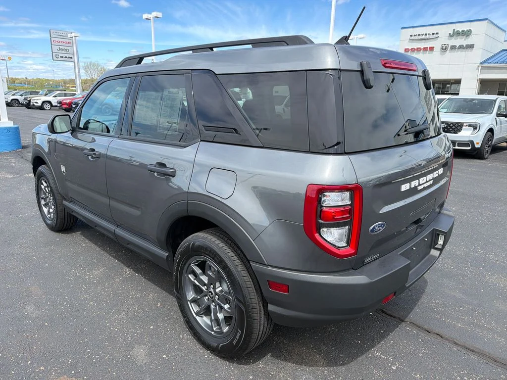 Used 2023 Gray Ford Big Bend image 3