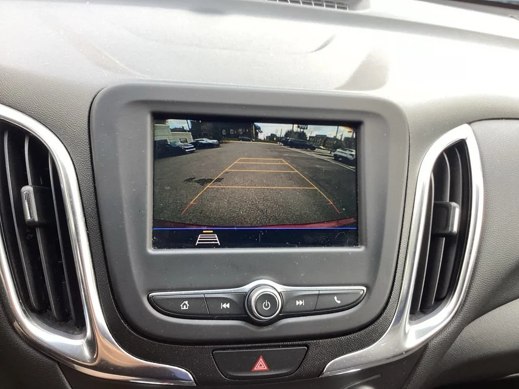 Used 2019 CAJUN RED TINTCOAT Chevrolet LT image 26