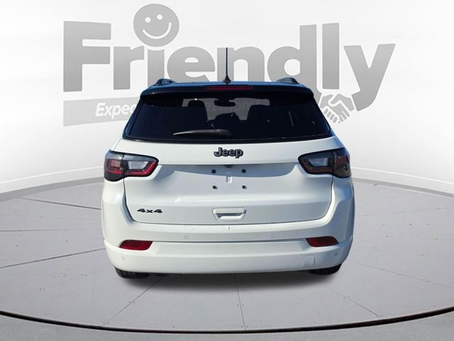 Used 2023 White Jeep Limited image 6