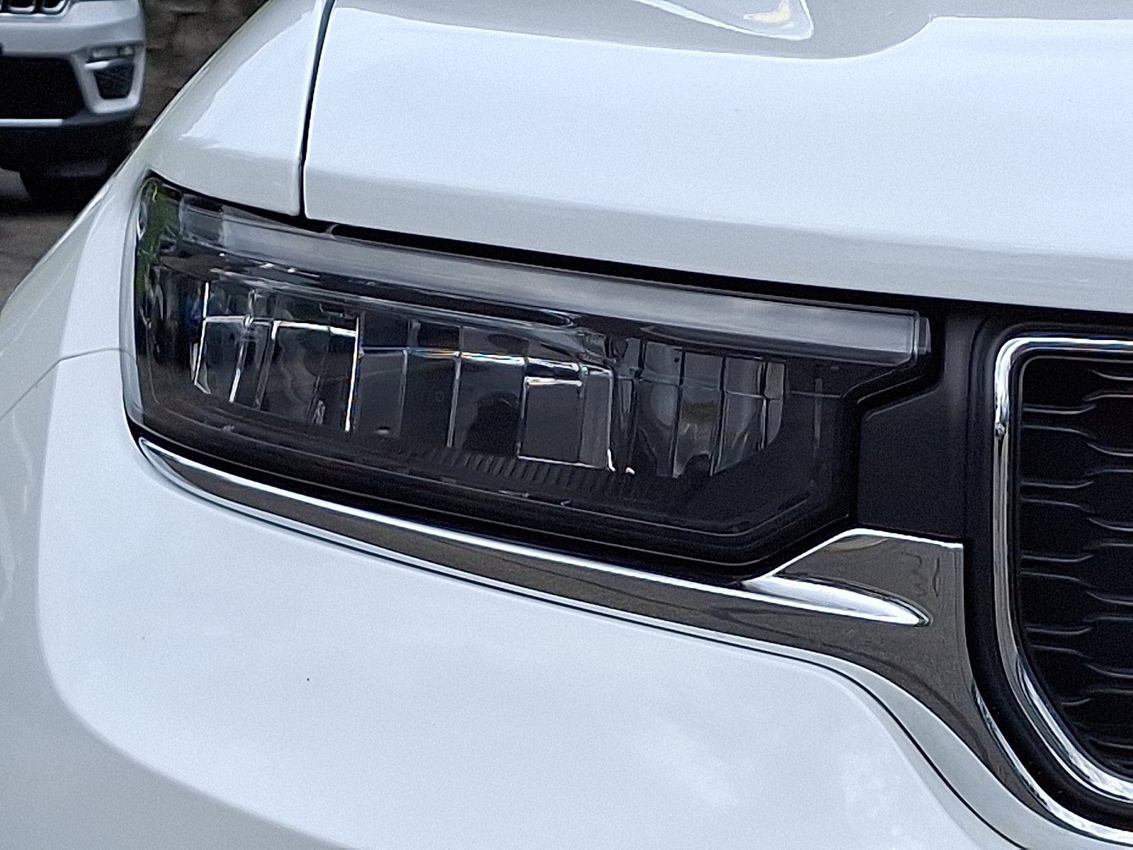 Certified Used 2025 Bright White Clearcoat - PW7 Jeep Laredo X 4x4 image 9