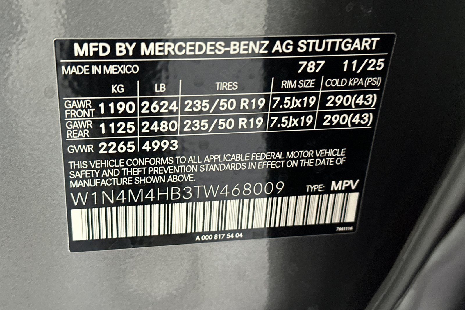 New 2026 Gray Mercedes-Benz GLB 250 image 26