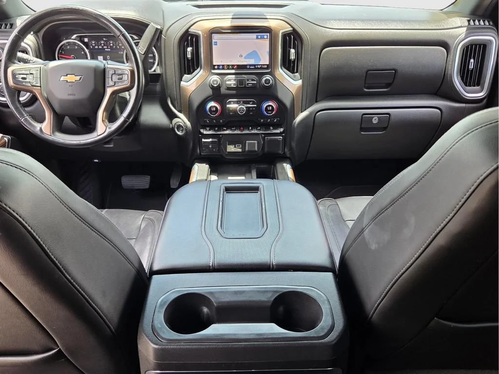 Used 2020 Black Chevrolet High Country image 7
