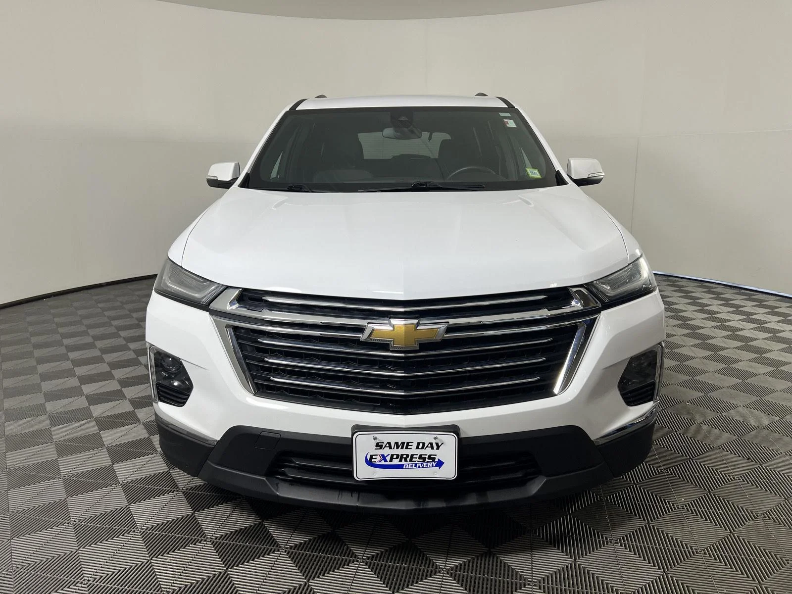 Used 2023 Summit White Chevrolet LT image 32
