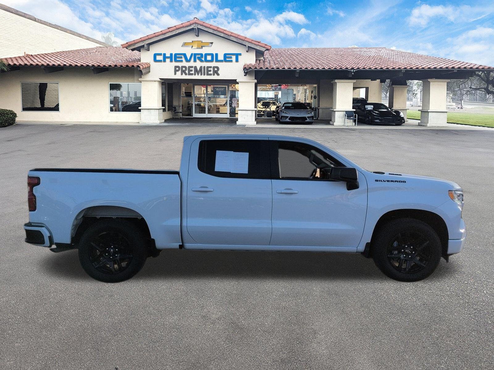 2022 Chevrolet Silverado 1500 RST - Photo 9
