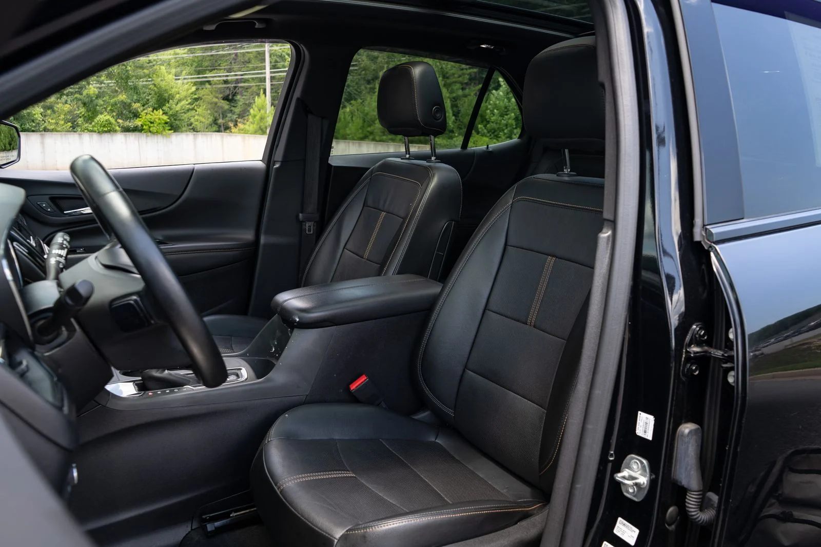 Used 2024 Black Chevrolet Premier image 15