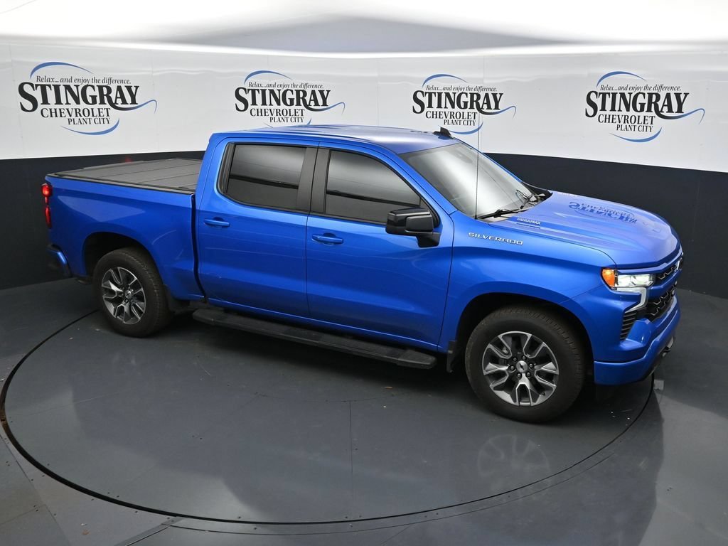 Used 2025 Riptide Blue Metallic Chevrolet RST image 18