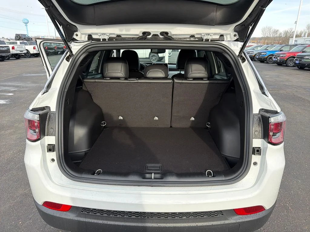2026 Jeep Compass Latitude - Photo 21