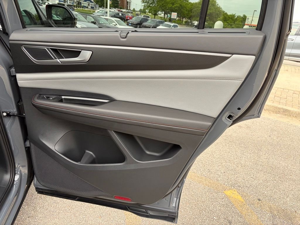 New 2026 Pure Gray Volkswagen 2.0T Peak Edition image 18