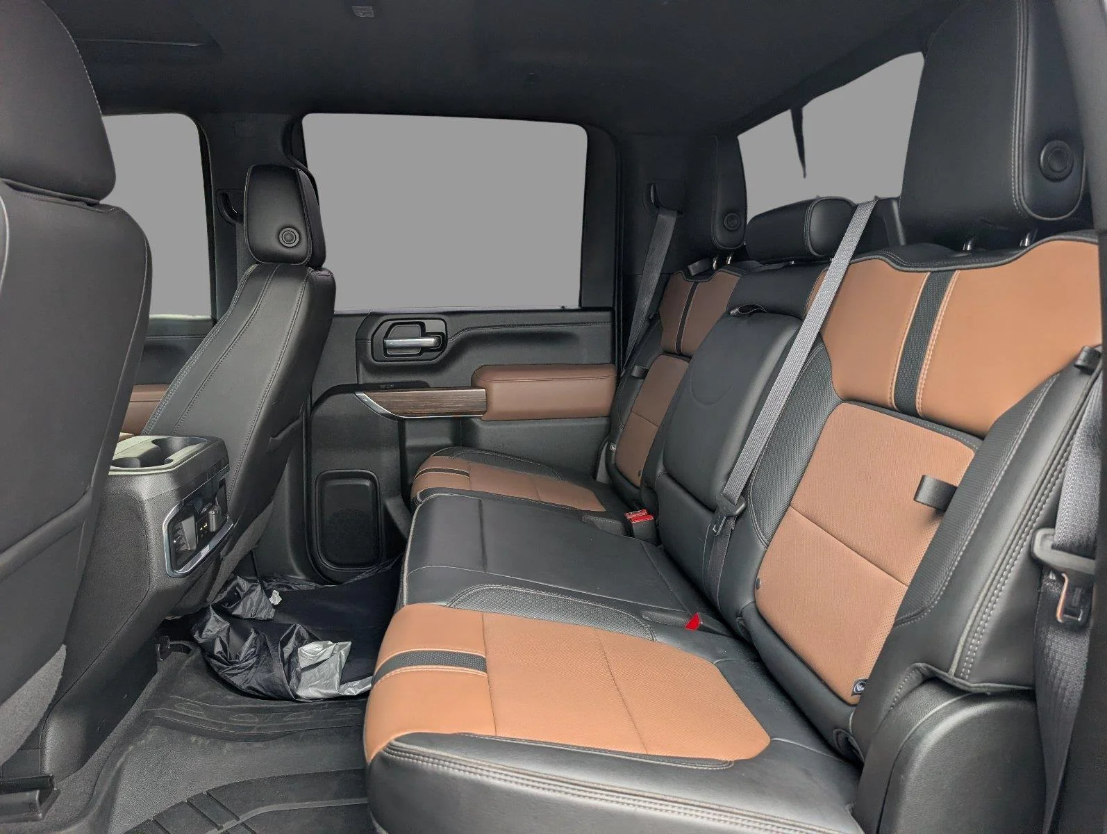 Used 2022 NORTHSKY BLUE METALLIC Chevrolet High Country image 35