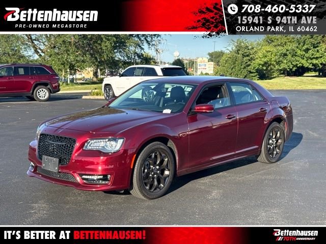 2021 Chrysler 300 Touring