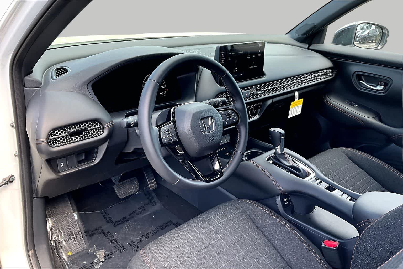 2026 Honda HR-V Sport - Photo 18