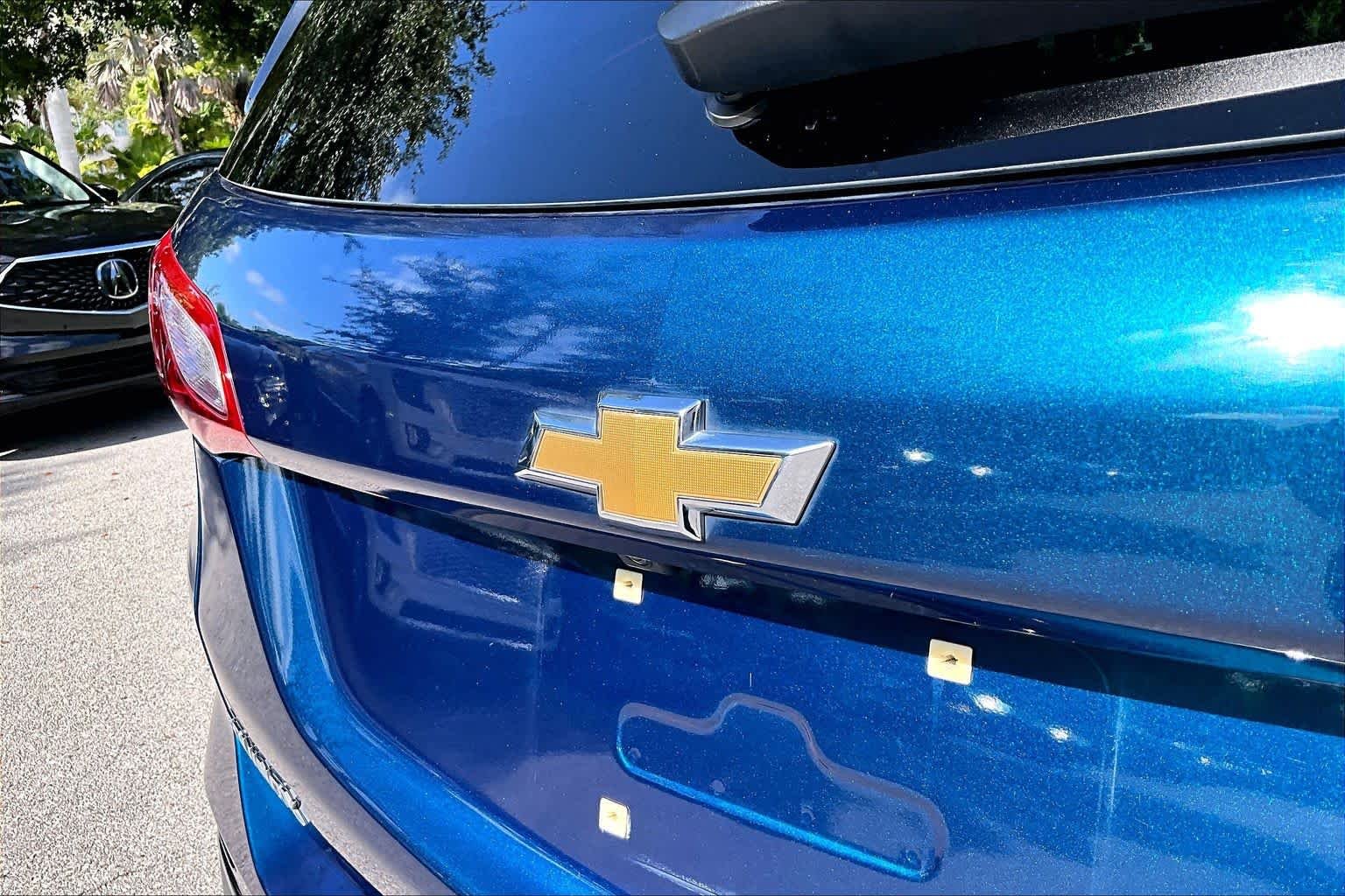 Used 2020 Pacific Blue Metallic Chevrolet LT image 31