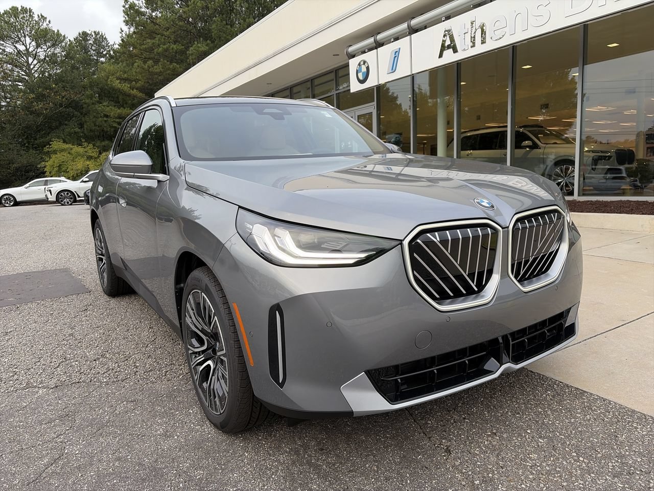 New 2026 Skyscraper Grey Metallic BMW 30 xDrive image 1
