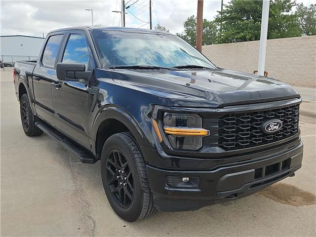 Used 2024 Agate Black Metallic Ford STX 4x4 SuperCrew Cab 5.5 ft. box 145 in. WB image 6