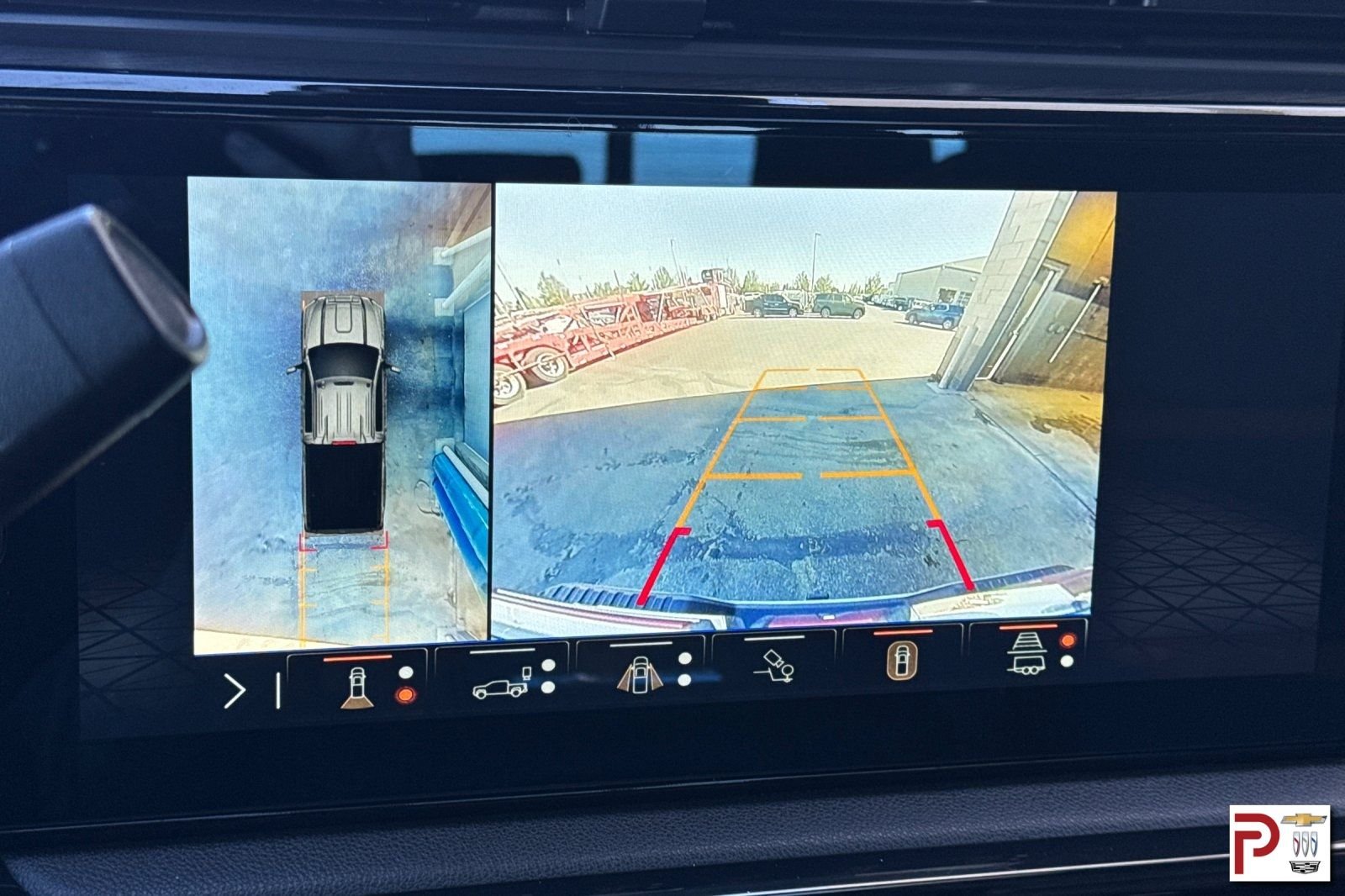 Used 2025 Gray GMC AT4 image 22