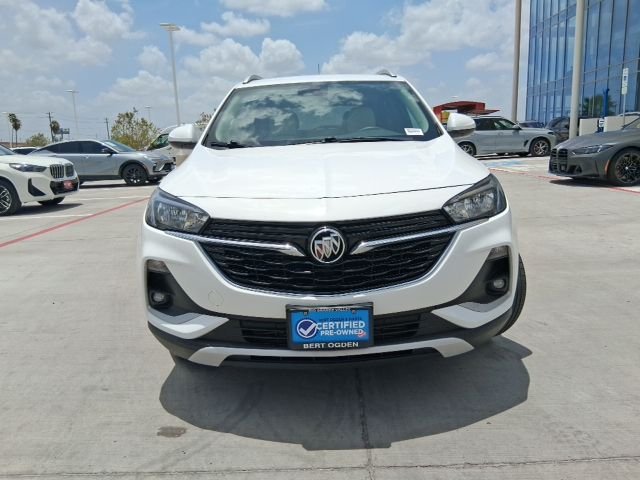 Used 2022 White Buick Select image 2