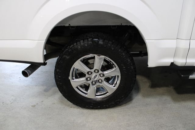 Used 2020 White Ford XLT image 34