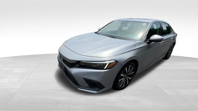 Used 2023 Lunar Silver Metallic Honda 1.5T 4D EX image 18