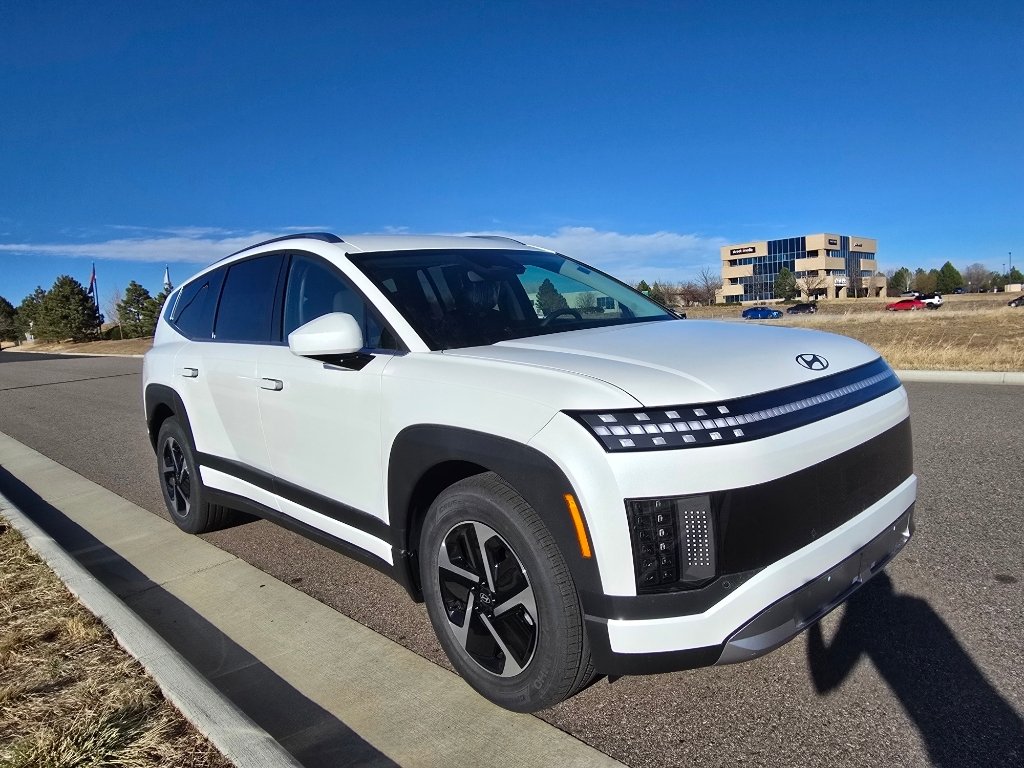 New 2026 Snow White Pearl Hyundai SE image 8