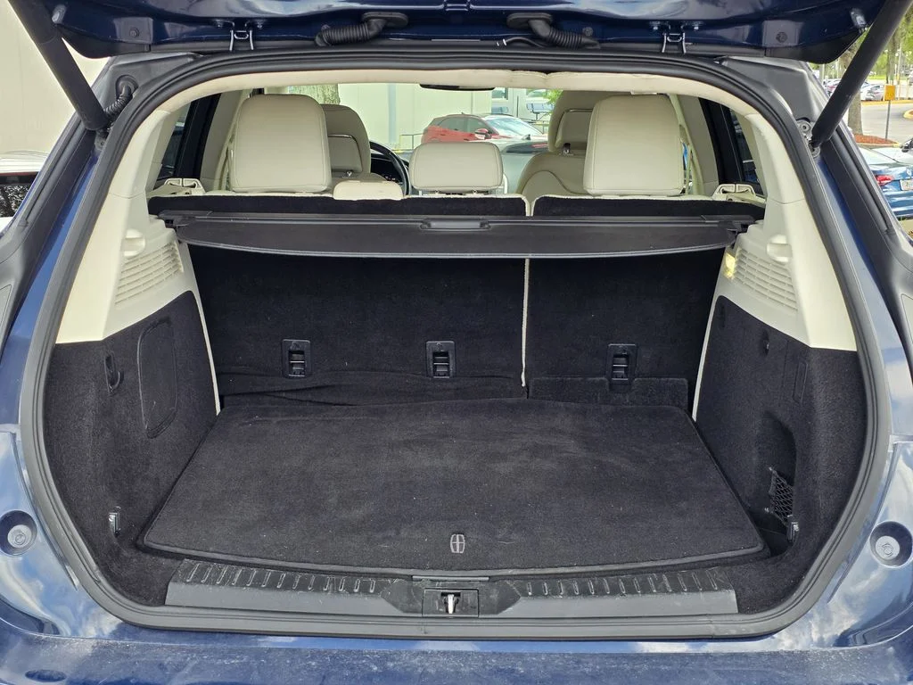 Used 2018 Blue Lincoln Black Label image 9