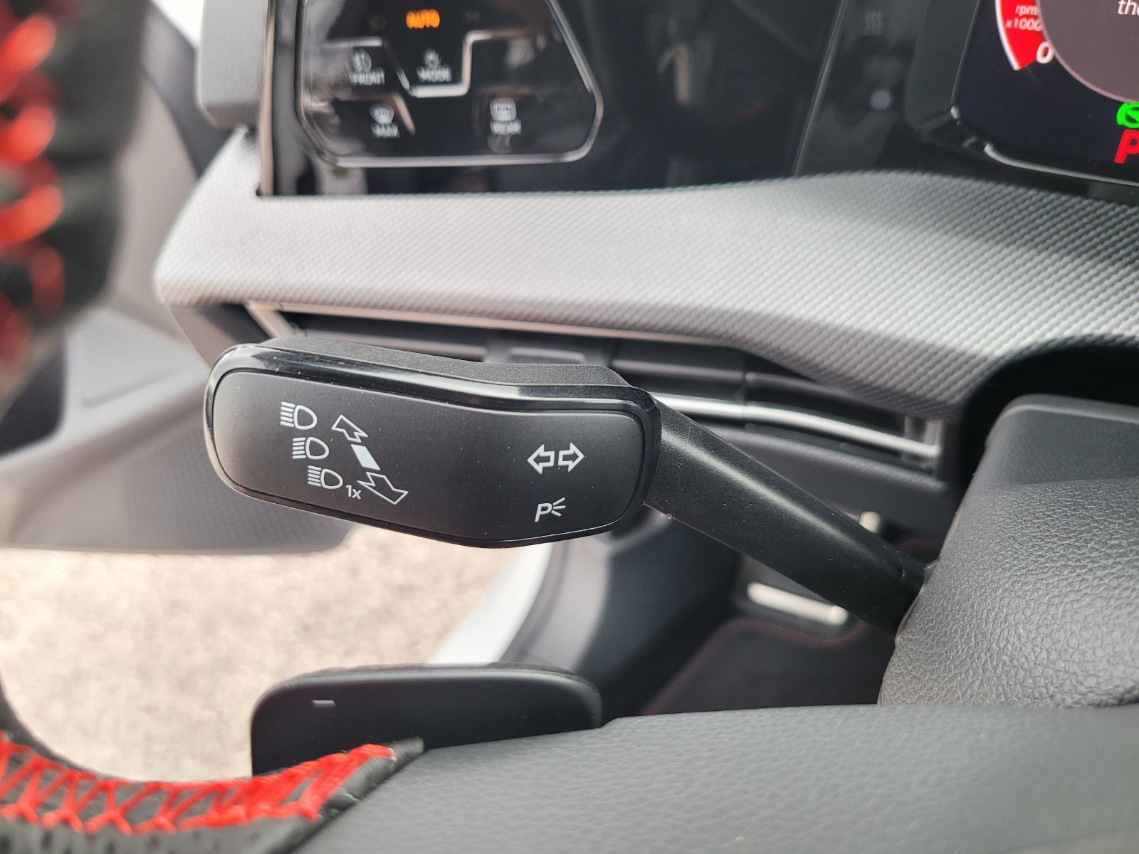 New 2026 Opal White Pearl Volkswagen 2.0T S image 30