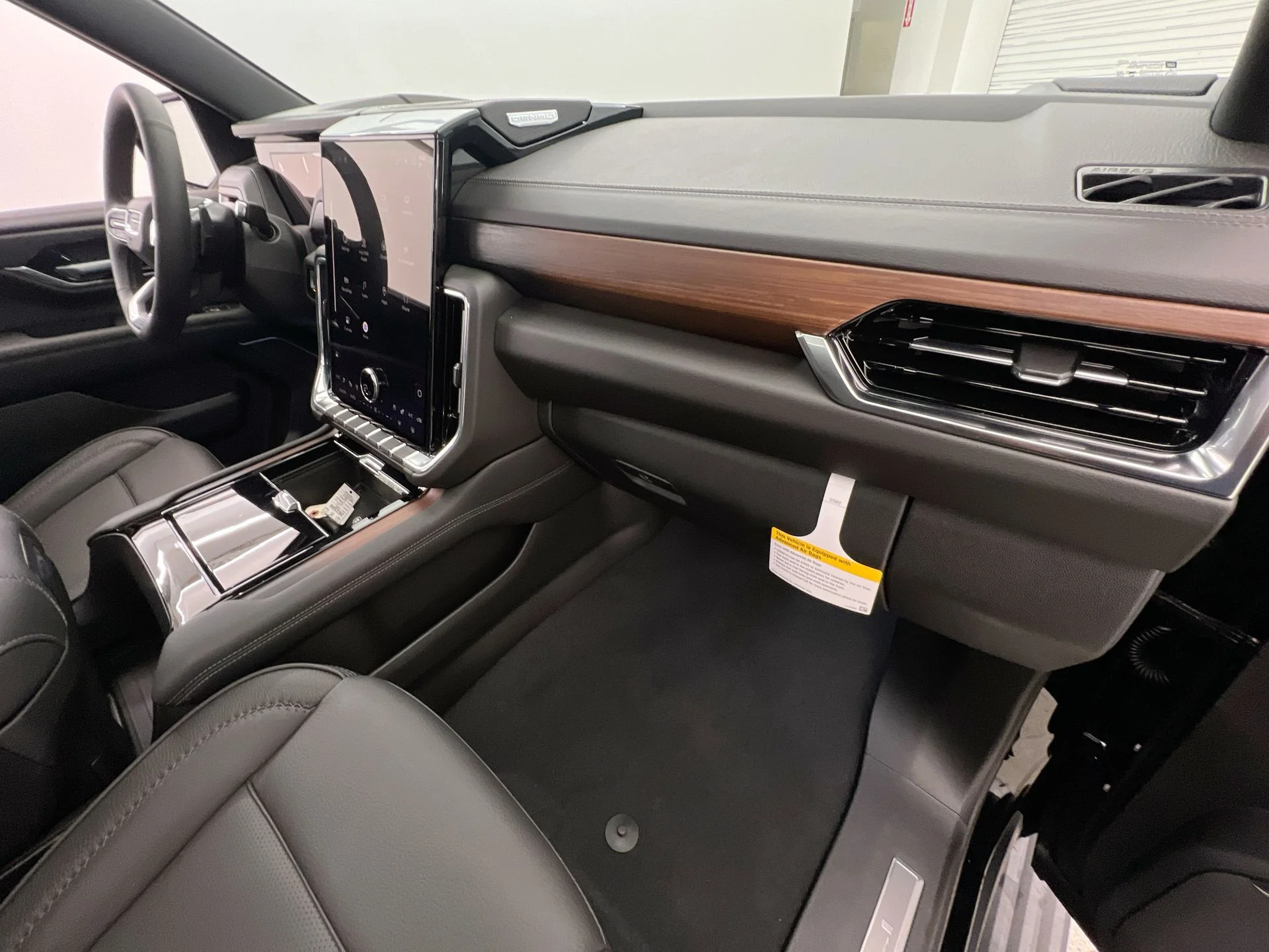 2026 GMC Yukon XL Denali - Photo 88