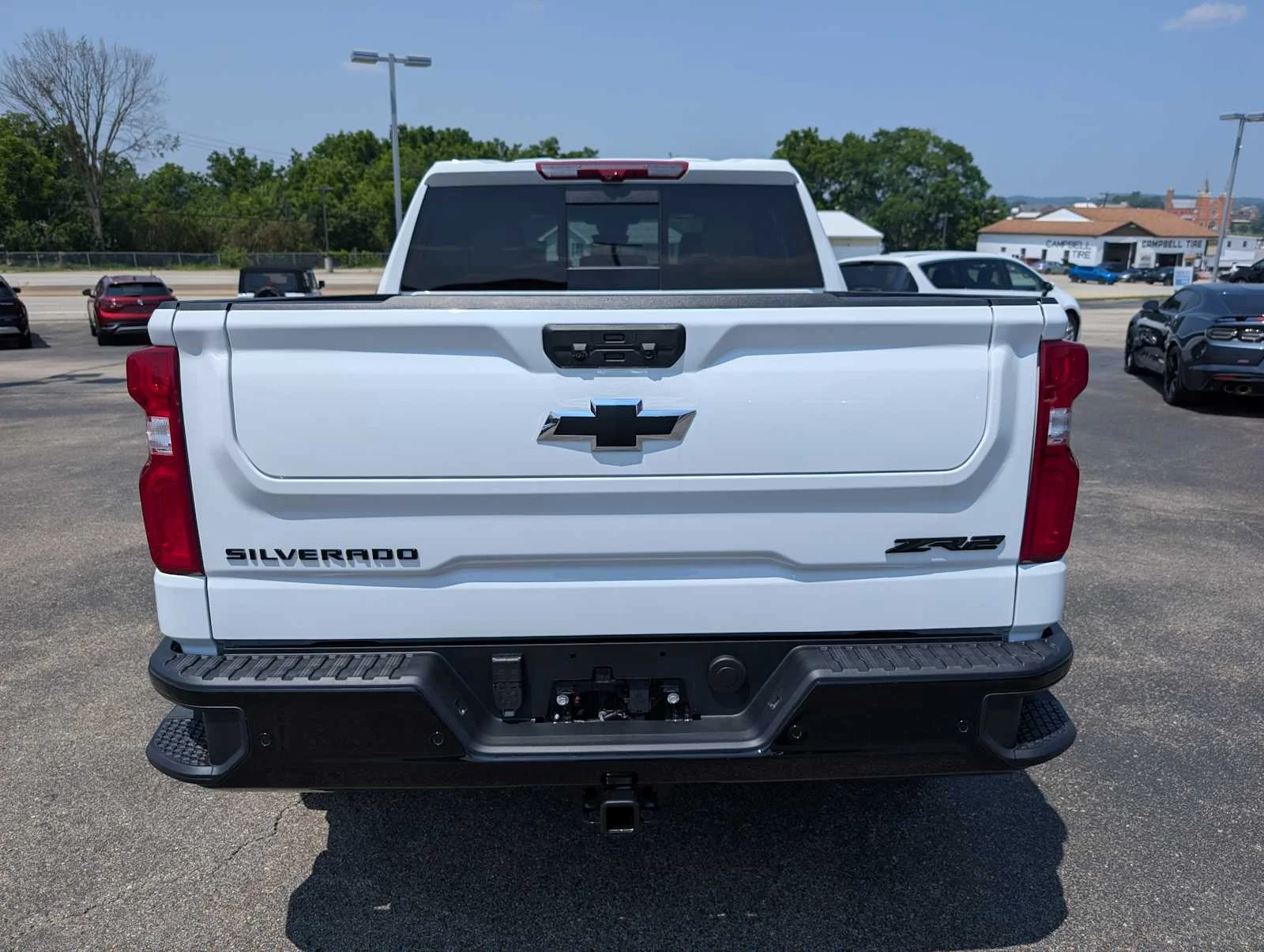 2026 Chevrolet Silverado 1500 ZR2 - Photo 9