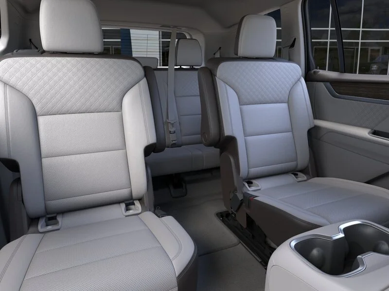 New 2027 Glacier White Tricoat GMC Denali image 17