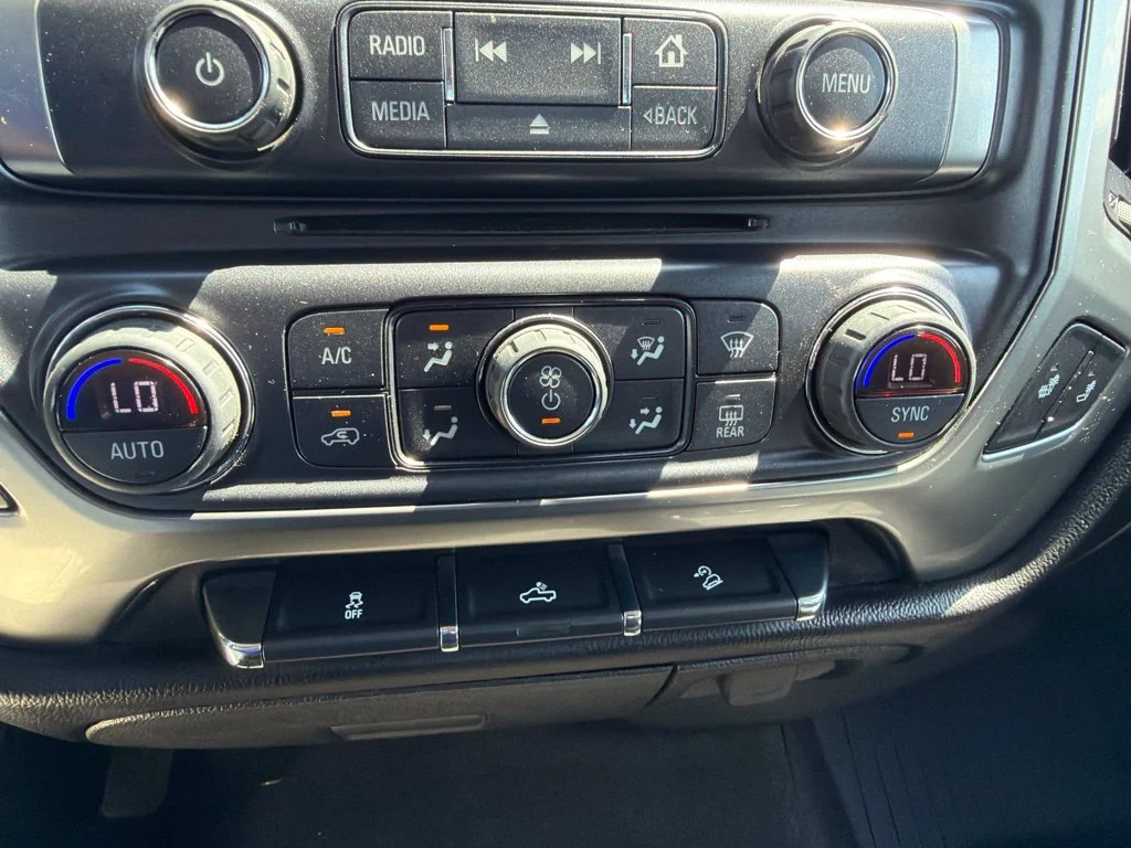 Used 2018 Red Tintcoat Chevrolet LT image 23