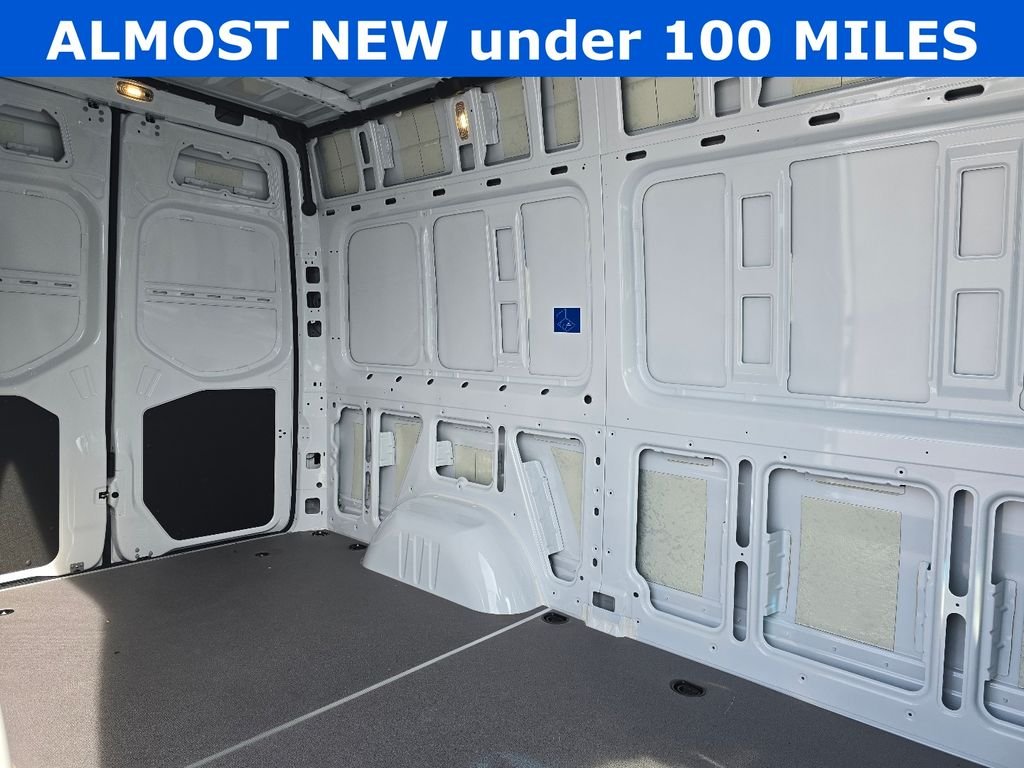 Used 2025 Arctic White Mercedes-Benz Cargo 144 WB image 16