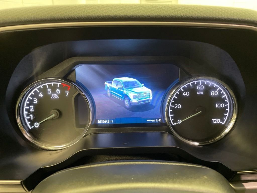 Used 2021 Red Ford XLT image 12