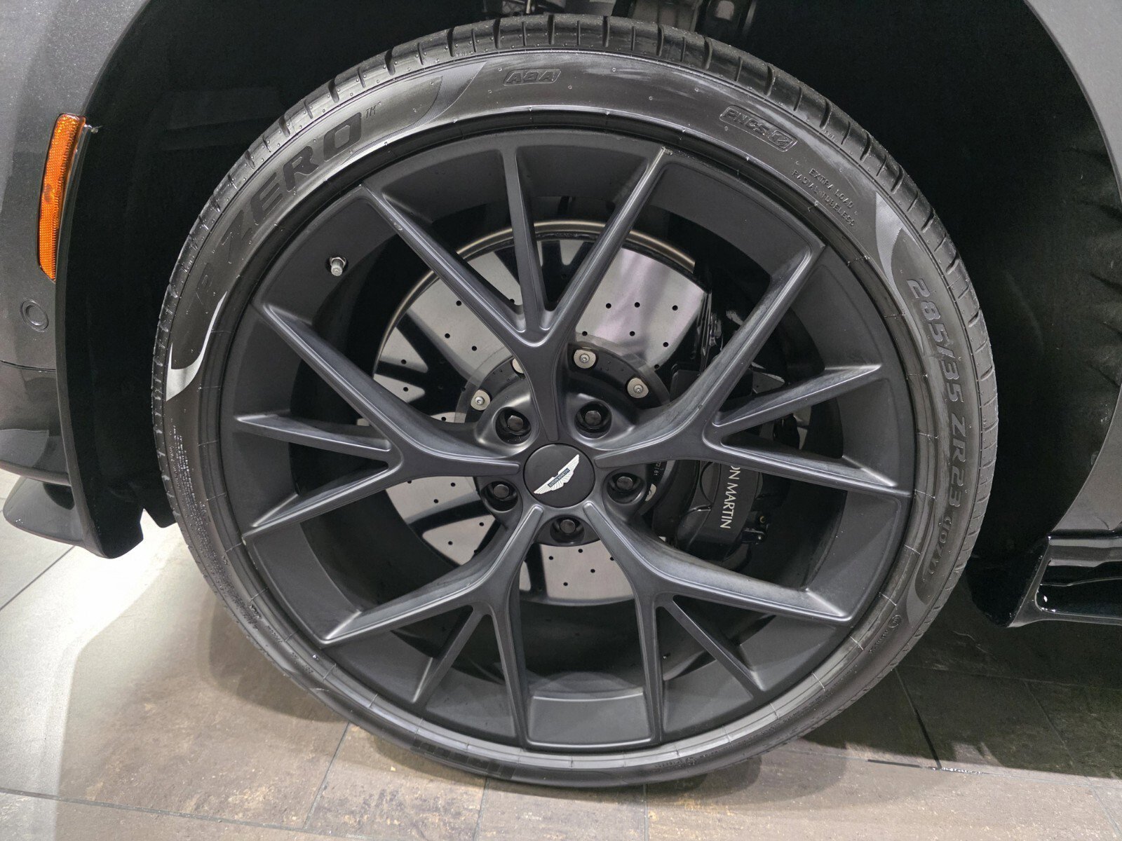 Used 2025 Xenon Grey Aston Martin 707 image 4