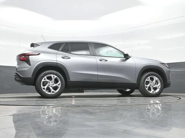 2026 Chevrolet Trax LS - Photo 25