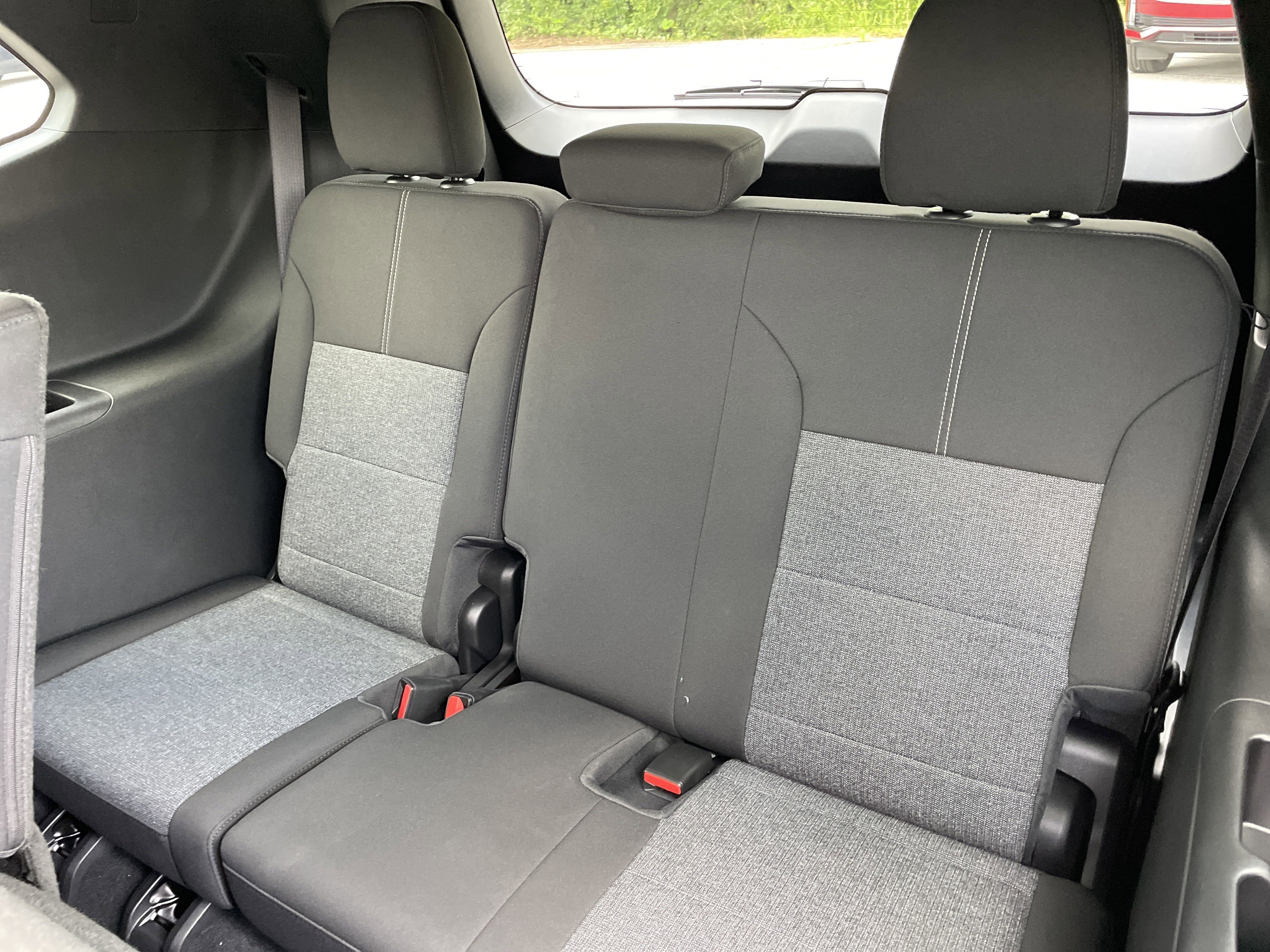 2025 GMC Acadia Elevation - Photo 15