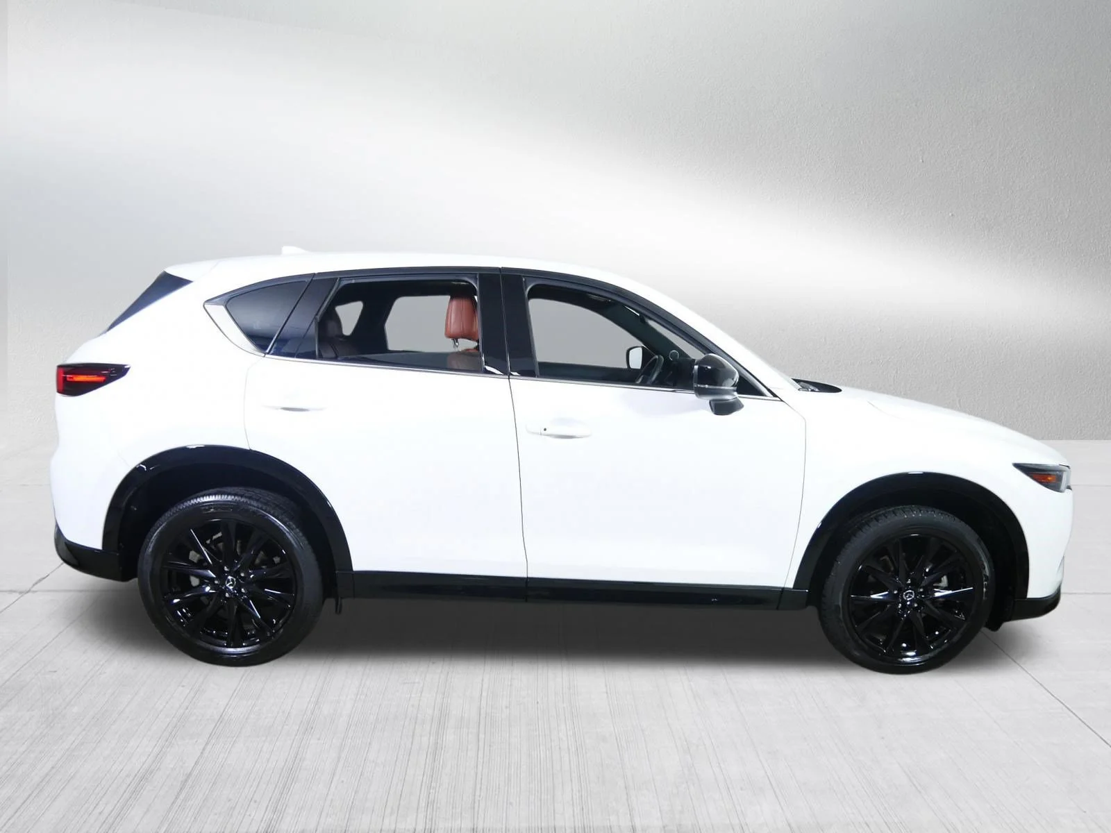 Used 2024 Rhodium White Metallic Mazda 2.5 Carbon Turbo image 8