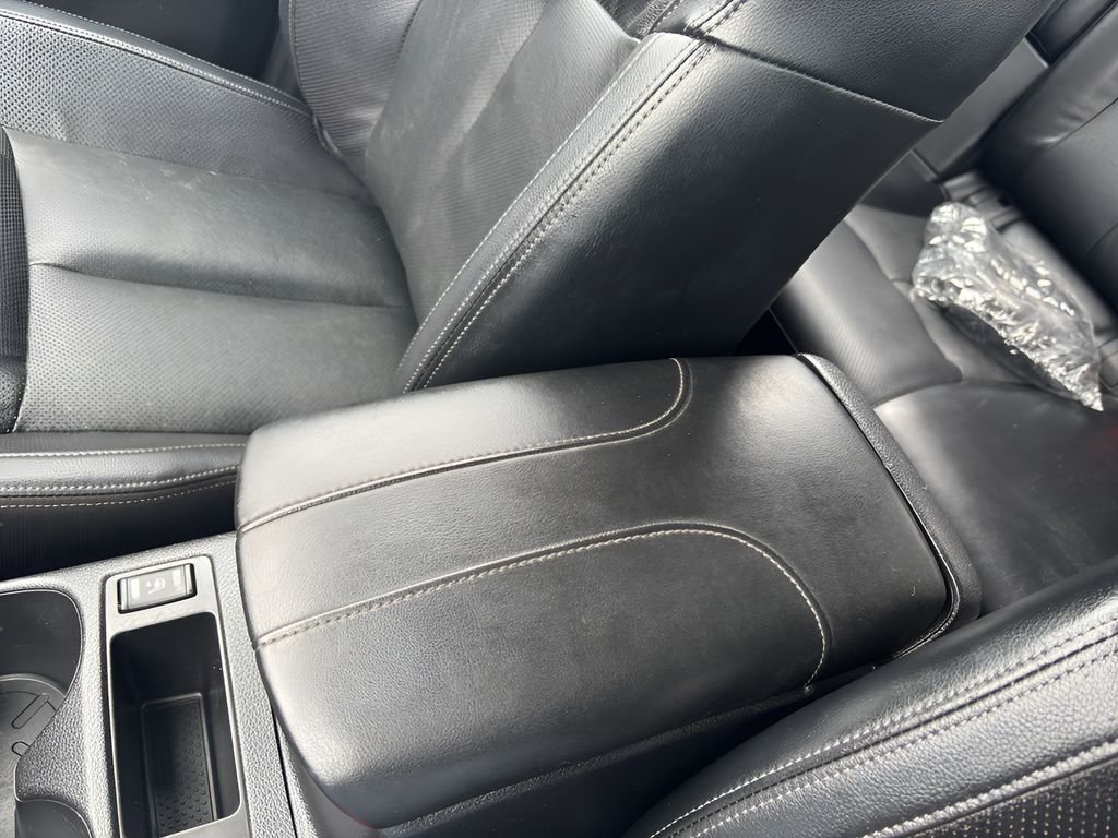 Used 2022 Magnetic Black Pearl Nissan SL image 19