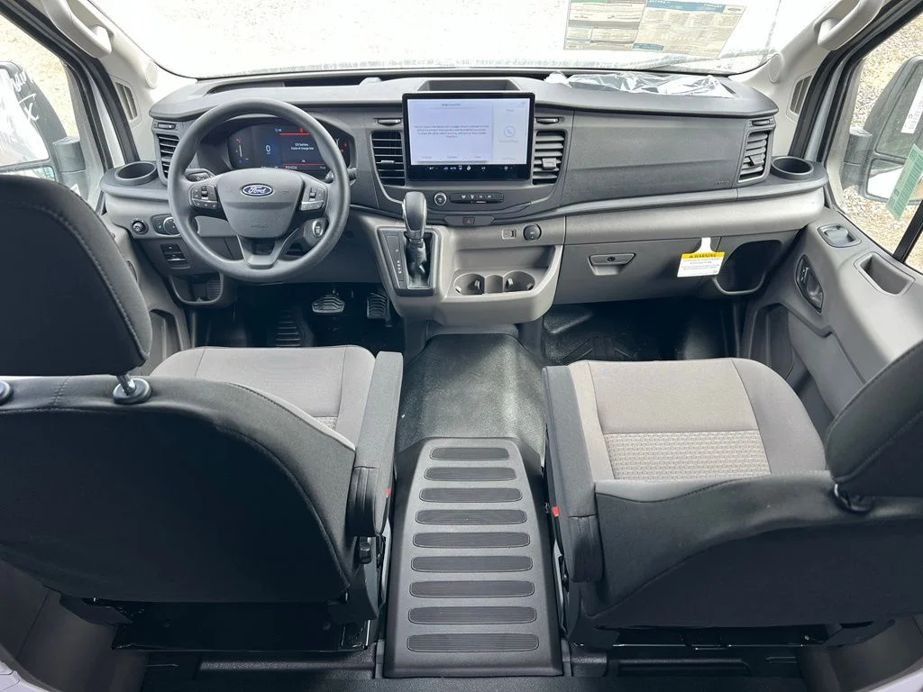New 2026 Oxford White Ford Cargo Van image 10