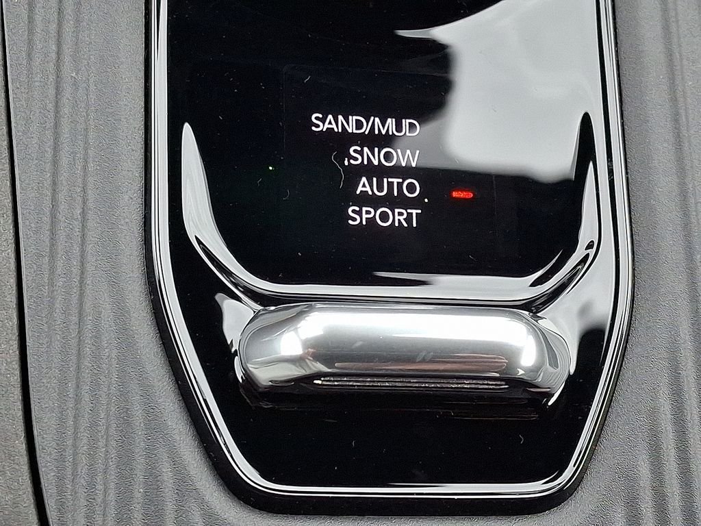 New 2026 Silver Jeep Laredo image 16