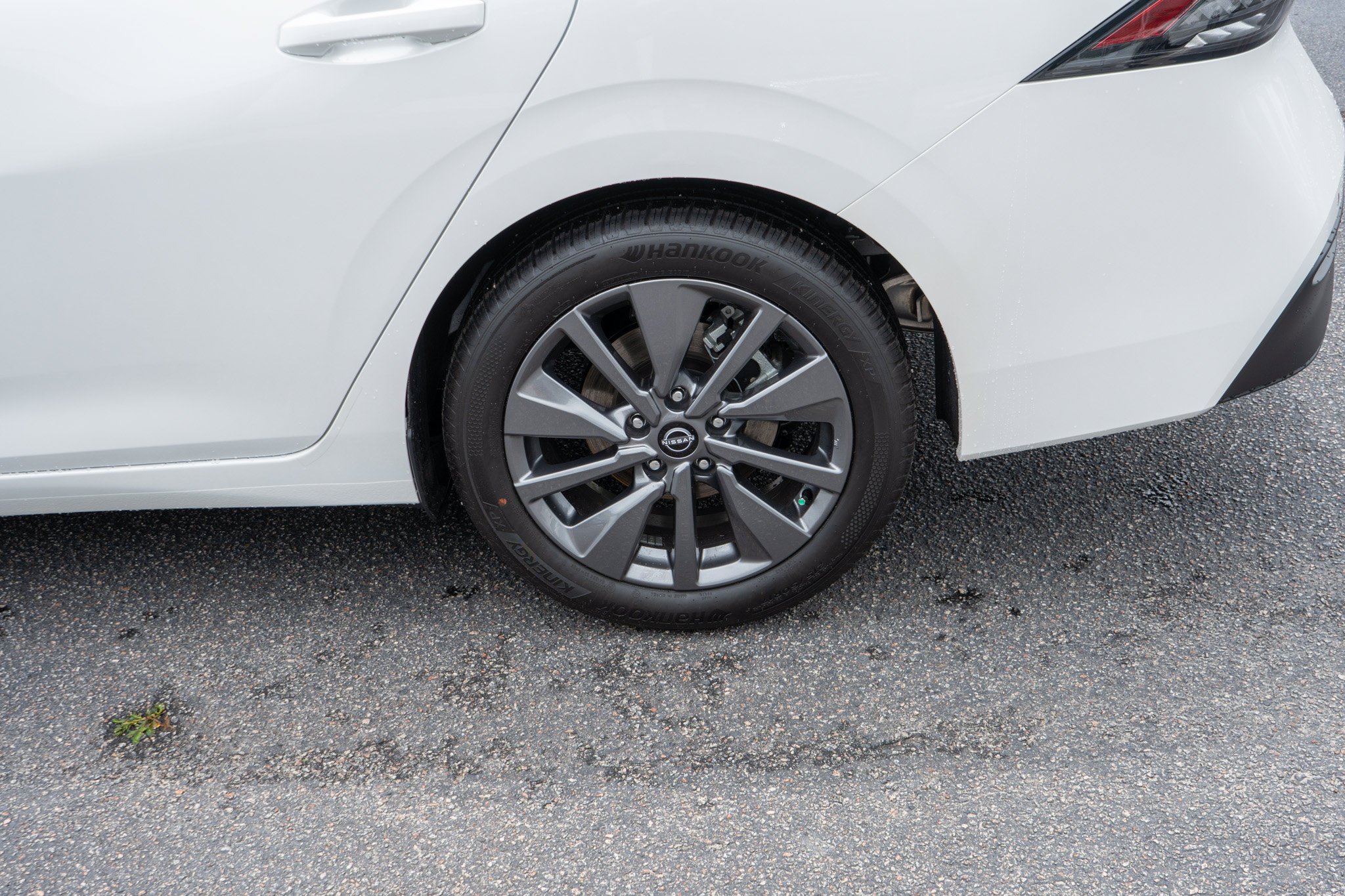 Used 2026 Aspen White Tricoat Nissan SL image 11