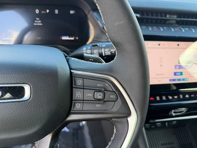 New 2026 White Jeep Altitude image 16