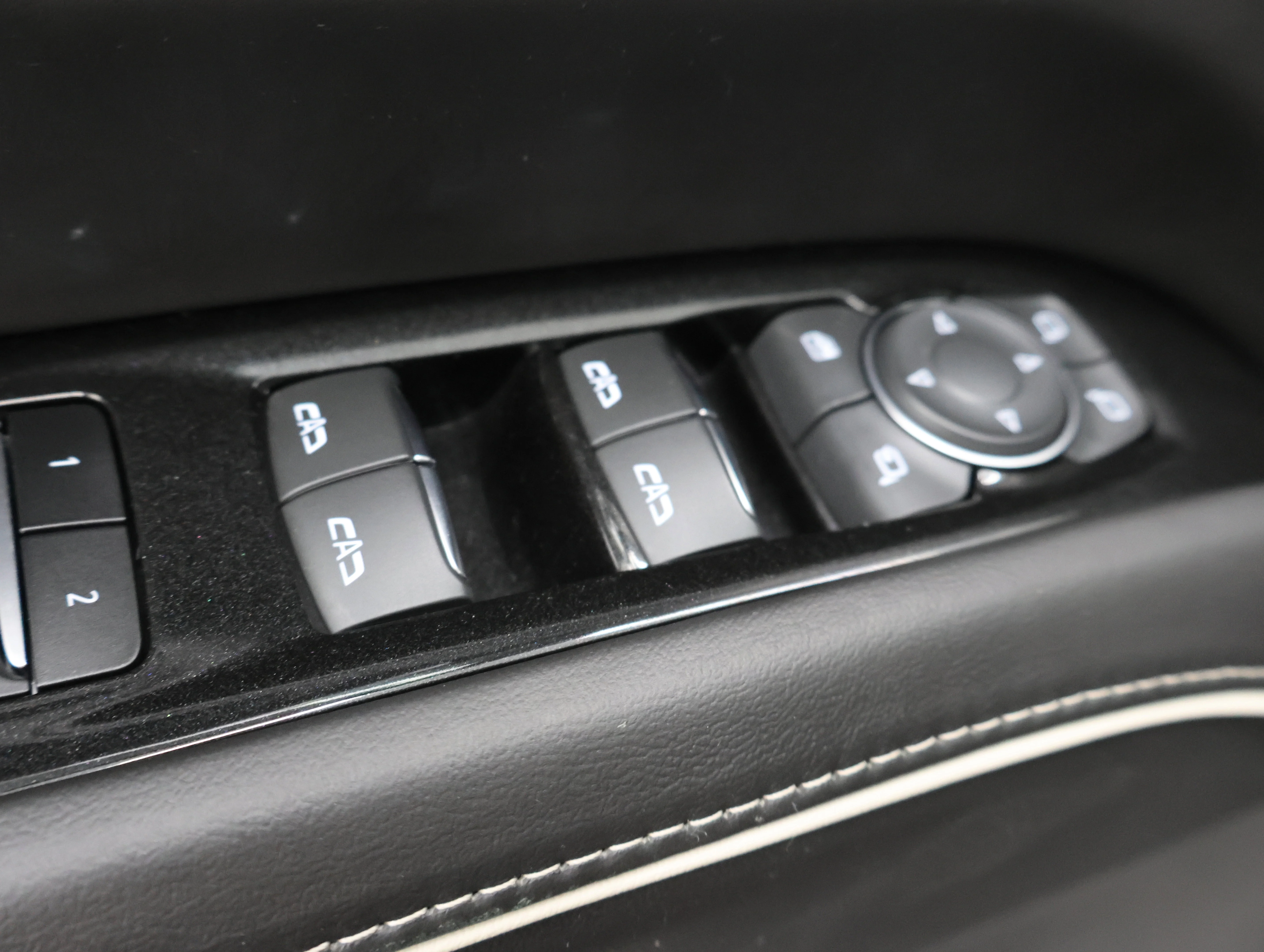 Used 2021 Black Raven Cadillac Sport Platinum image 51