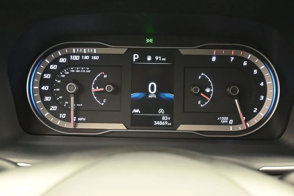 Used 2025 Cypress Gray Chevrolet RST image 24