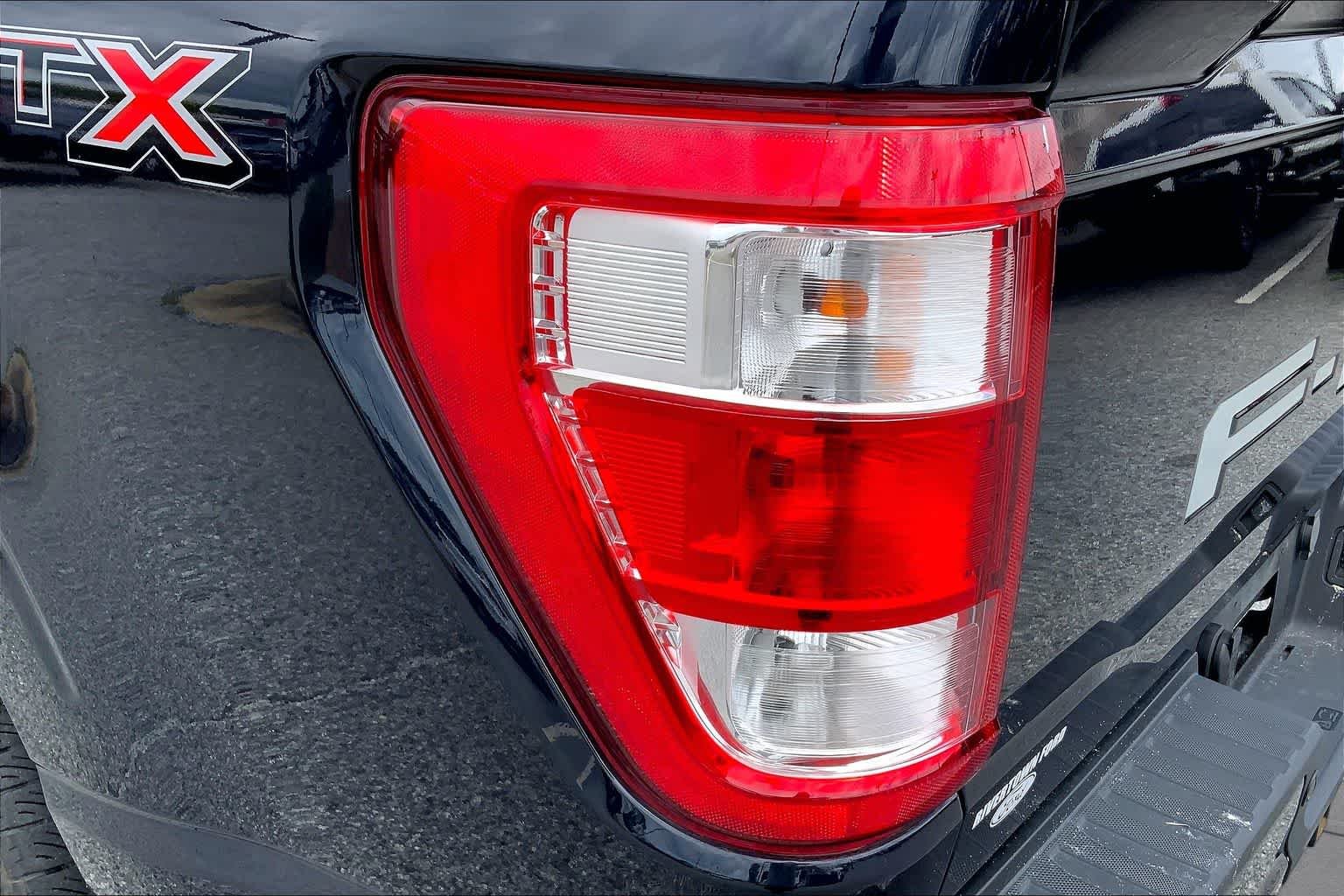 Used 2023 Antimatter Blue Metallic Ford XL image 27