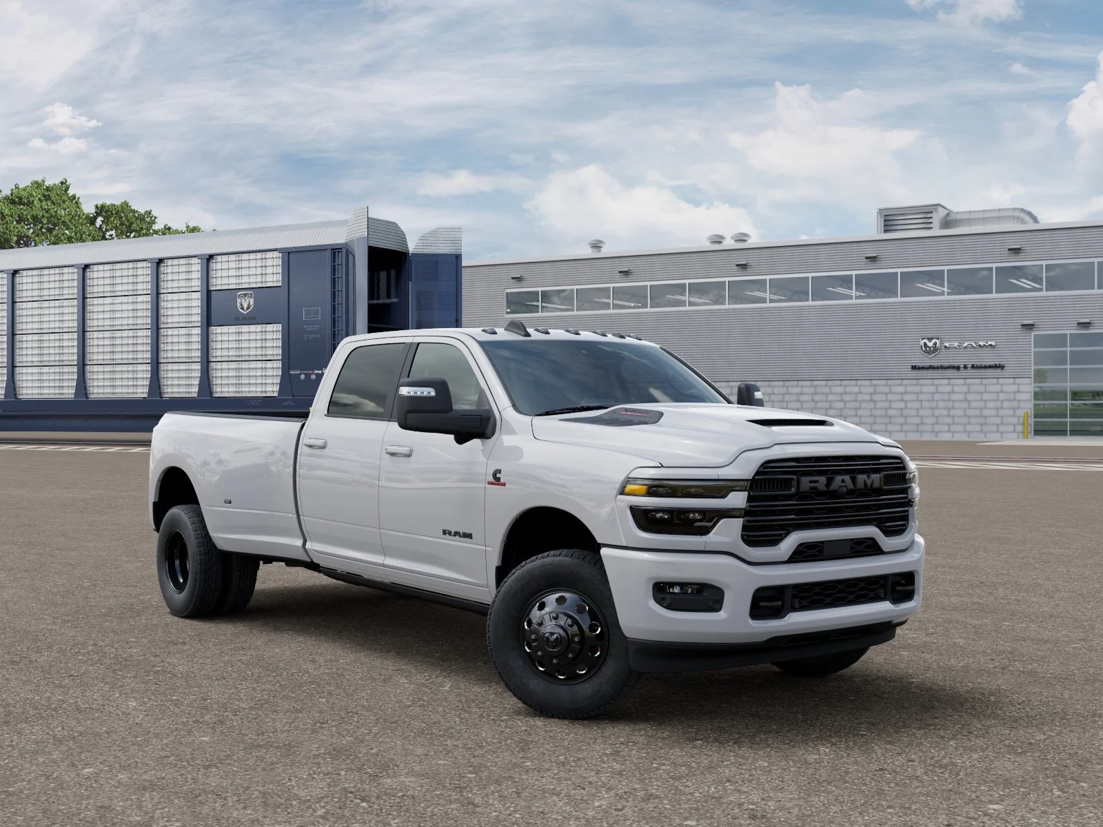 New 2026 Bright White Clear-Coat Exterior Paint RAM Laramie image 6