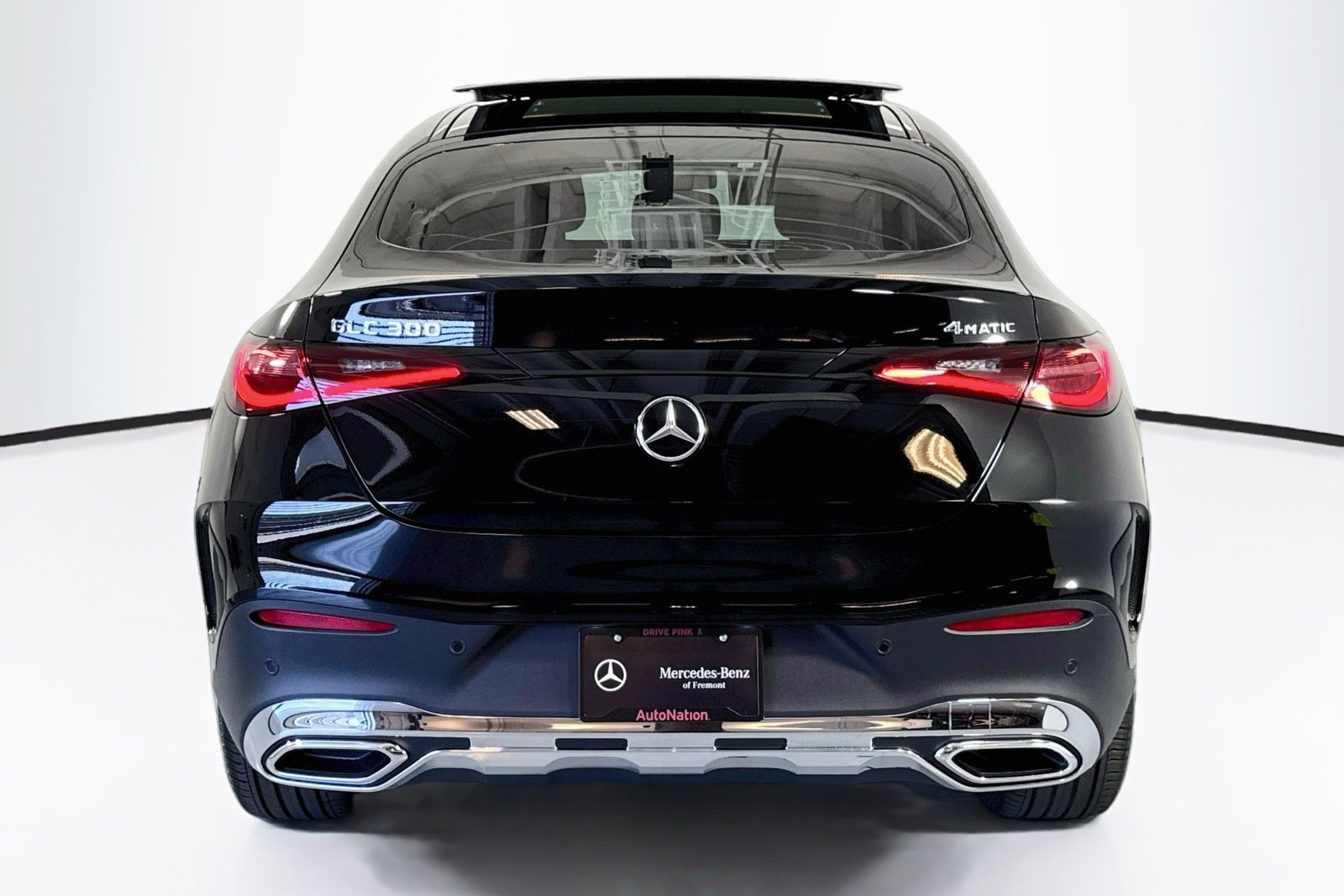 New 2027 Black Mercedes-Benz GLC 300 image 6