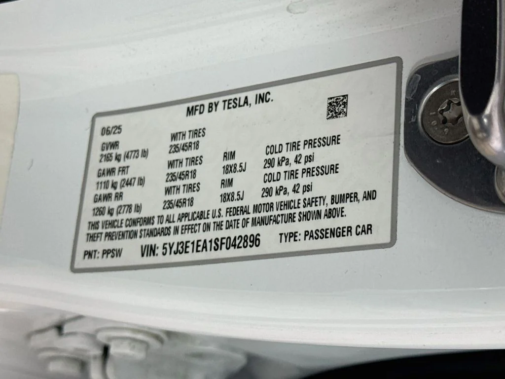 Used 2025 White Tesla Long Range image 32