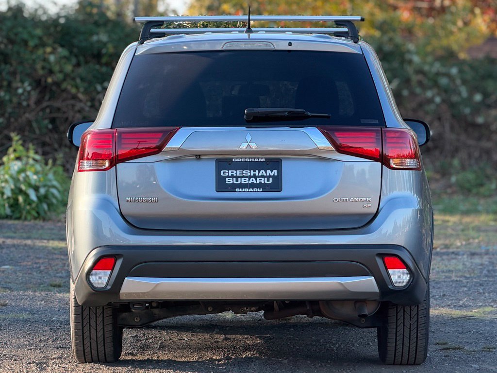 Used 2016 Mercury Gray Metallic Mitsubishi SE image 6